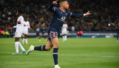 开云体育官网-【法甲】姆巴佩2射3传 梅西两个月后破门 巴黎5比1